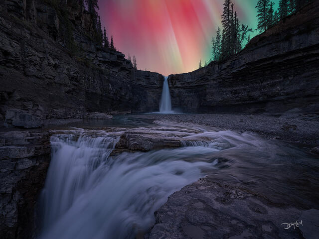 Crescent Falls Aurora