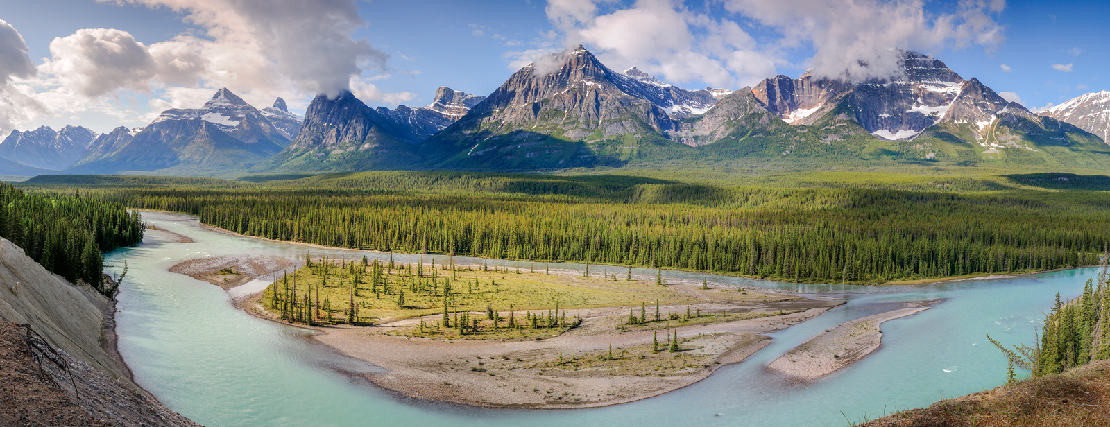 Goats and Glaciers Lookout with wide valley views and Fryatt Peaks along the Icefields Parkway.